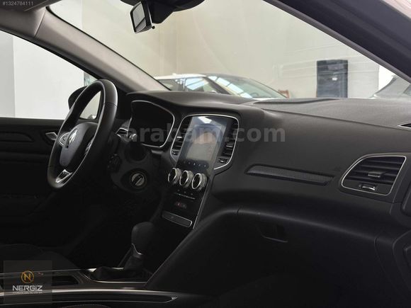 2025 MODEL RENAULT MEGANE 1.3TCE TOUCH