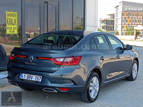 2025 MODEL 14.000 KM'DE HATASIZ HAYALET EKRAN+G.GÖRÜŞ