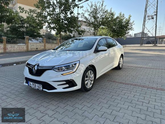 2025 MEGANE 1.3 TCE HATASIZ BOYASIZ