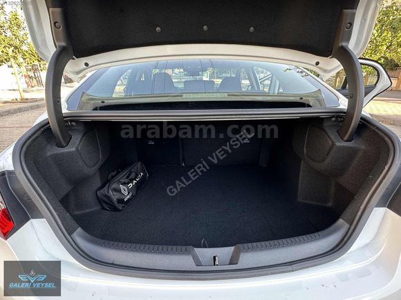 2025 MEGANE 1.3 TCE HATASIZ BOYASIZ