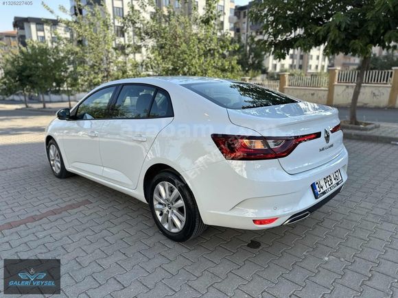 2025 MEGANE 1.3 TCE HATASIZ BOYASIZ
