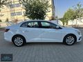 2025 MEGANE 1.3 TCE HATASIZ BOYASIZ
