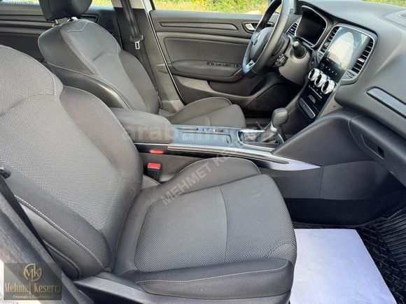 MEGANE 1.3 TCE TOUCH 2025 MODEL 29.500 KM GARANTİ DVM