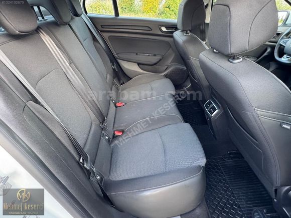 MEGANE 1.3 TCE TOUCH 2025 MODEL 29.500 KM GARANTİ DVM