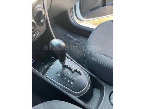 Sahibinden Hyundai Accent Blue 1.6 CRDI Mode Plus 2015 Model 