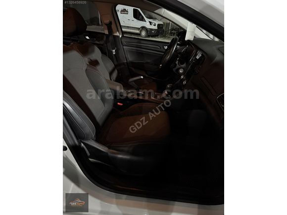 GDZ AUTO - RENAULT MEGANE4 1.3 TCe