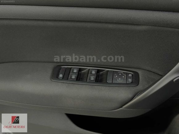 TESLA EKRAN - 18 JANT - 118 BİN KM MEGANE