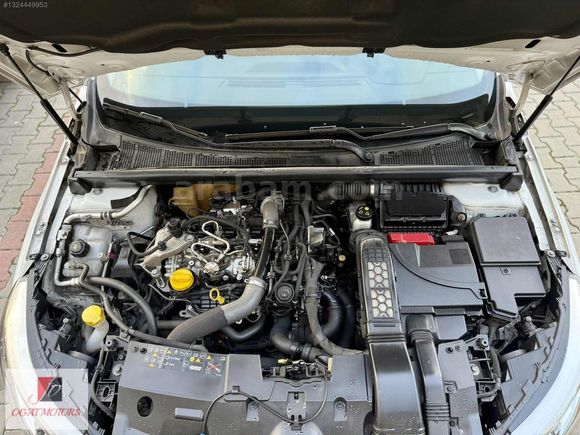 TESLA EKRAN - 18 JANT - 118 BİN KM MEGANE