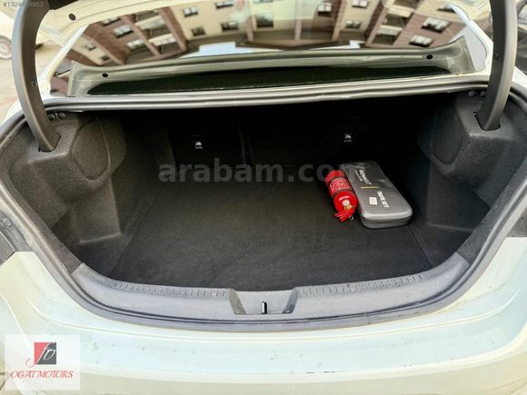 TESLA EKRAN - 18 JANT - 118 BİN KM MEGANE