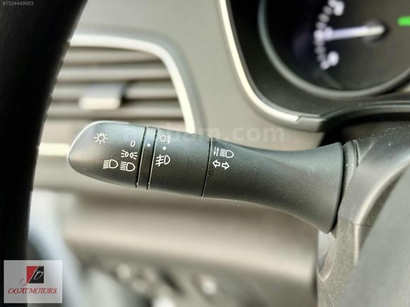 TESLA EKRAN - 18 JANT - 118 BİN KM MEGANE