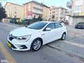 HATASIZ BOYASIZ TESLA EKRAN MEGANE