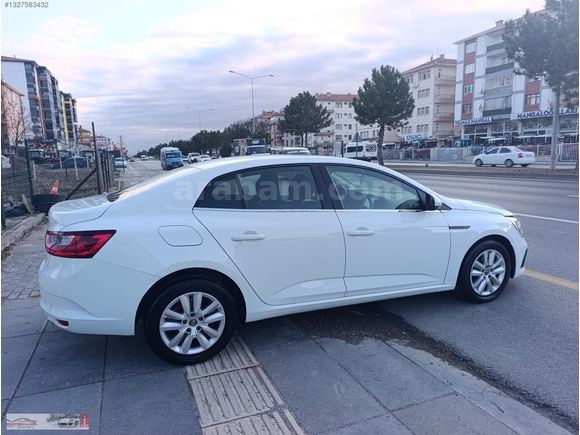 HATASIZ BOYASIZ TESLA EKRAN MEGANE