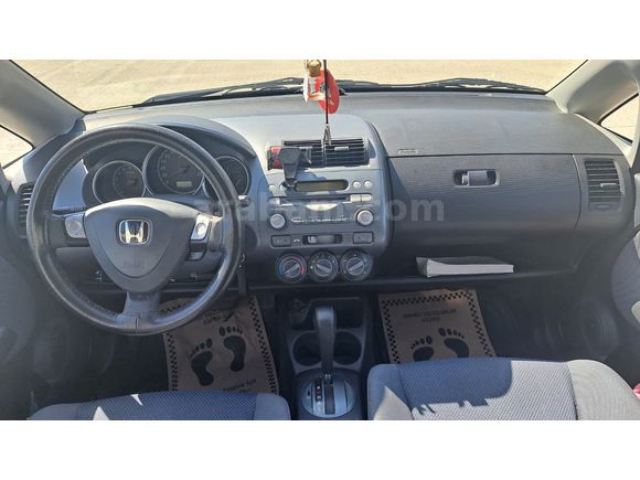 2005 Honda Jazz Otomatik | Muayene 2027