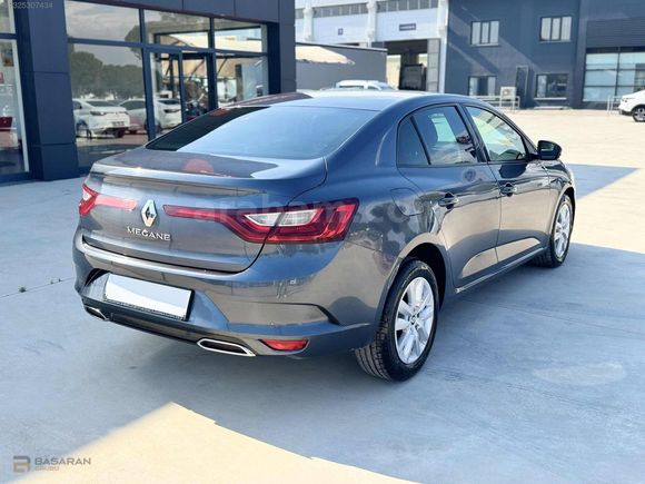 BAŞARAN 2024 RENAULT MEGANE JOY COMFORT 1.3 TCE