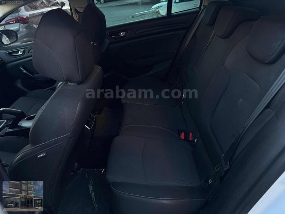 HATASIZ 26 BİN KM MEGAN OTOMATİK