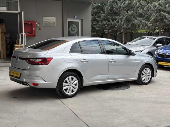 RENAULT MEGANE 2024 MODEL 36.000 KM HATASIZ