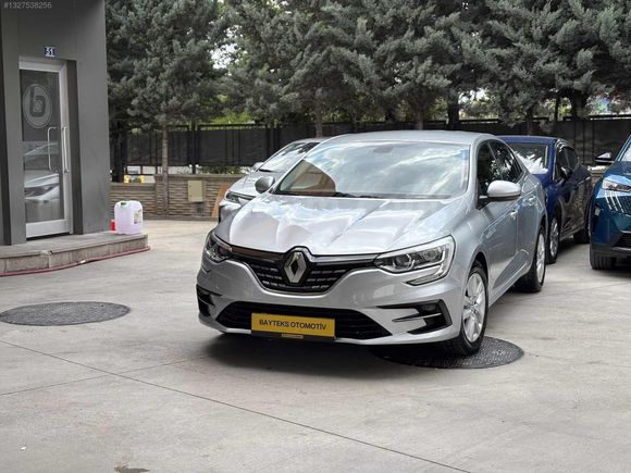 RENAULT MEGANE 2024 MODEL 36.000 KM HATASIZ