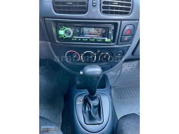 2001 MEGANE 1 KLİMALI OTOMATİK VİTES