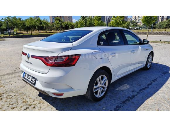 Sahibinden Renault Megane 1.3 TCe Joy 2020 Model