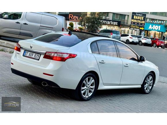 DERE MOTORS'DAN 2012 LATİTUDE 1.5 DCI PRIVILEGE SANRUFLU