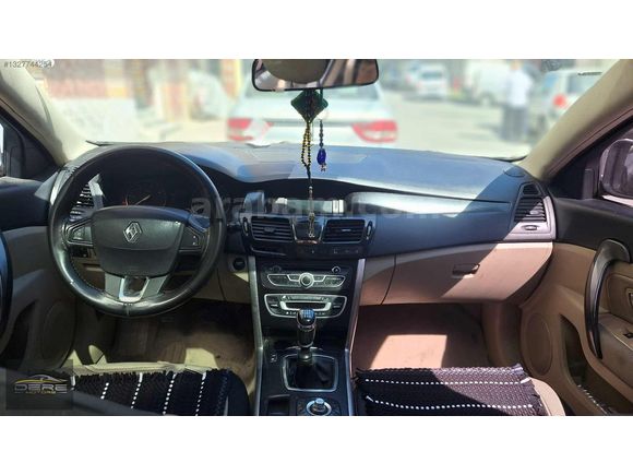 DERE MOTORS'DAN 2012 LATİTUDE 1.5 DCI PRIVILEGE SANRUFLU