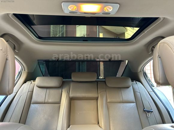 2011 MODEL RENAULT LATİTUDE EXECUTİVE 162 BİN KM CAM TAVAN MASAJ