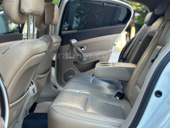 2011 MODEL RENAULT LATİTUDE EXECUTİVE 162 BİN KM CAM TAVAN MASAJ