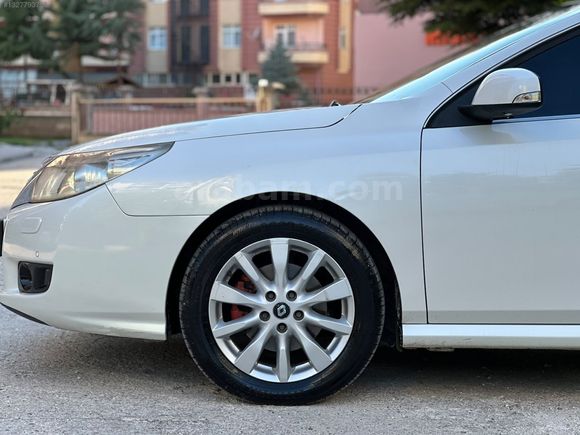 2011 MODEL RENAULT LATİTUDE EXECUTİVE 162 BİN KM CAM TAVAN MASAJ