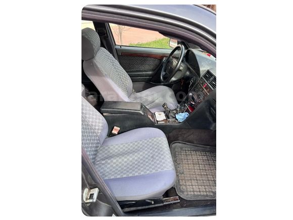 Sahibinden Mercedes - Benz C 200 Elegance 1995 Model