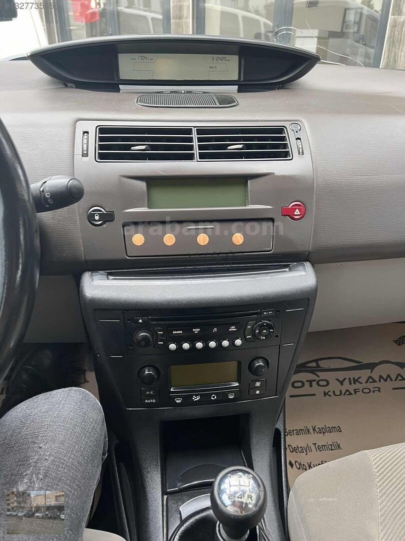 Galeriden Citroen C4 1.6 HDi SX 2006 Model Samsun 323.000 km Siyah 7