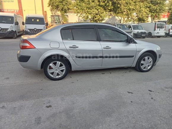 2006 RENAULT MEGANE UYGUN FİYAT KLİMALI