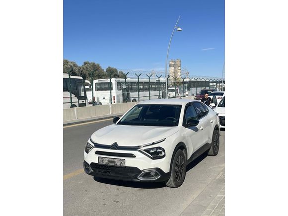 Sahibinden Citroen C4 X 1.2 PureTech Shine 2023 Model İzmir