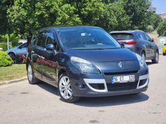 Sahibinden Renault Grand Scenic 1.5 dCi Privilege 2011 Model 