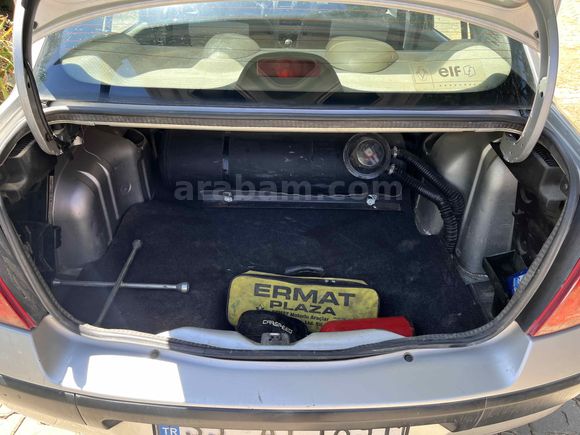 Sahibinden Renault Clio 1.4 Alize 2006 Model 