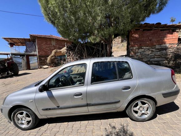 Sahibinden Renault Clio 1.4 Alize 2006 Model 