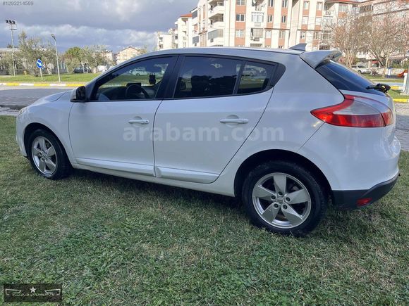 YILDIZ OTOMOTİV DEN 2012 HB MEGANE DİZEL OTOMOTİK