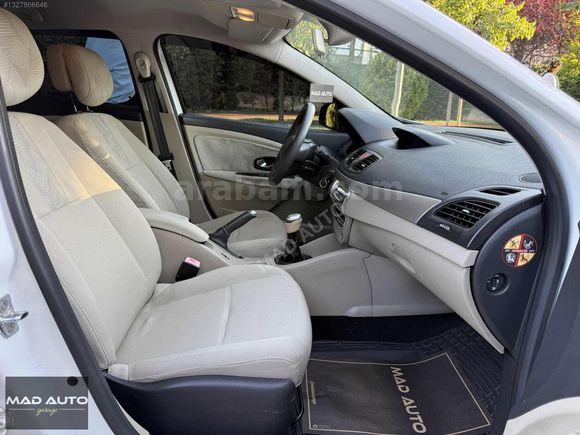 *MAD AUTO*2011 RENAULT MEGANE 1.5 DCİ DEĞİŞENSİZ TERTEMİZ
