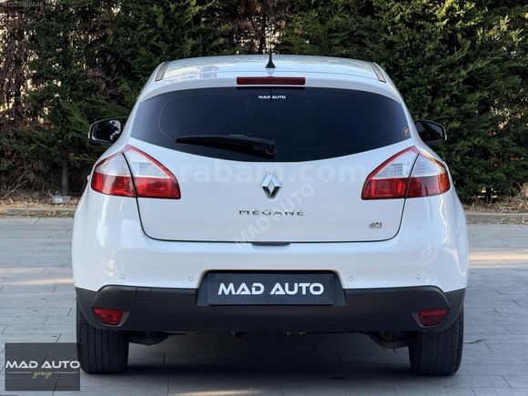 *MAD AUTO*2011 RENAULT MEGANE 1.5 DCİ DEĞİŞENSİZ TERTEMİZ