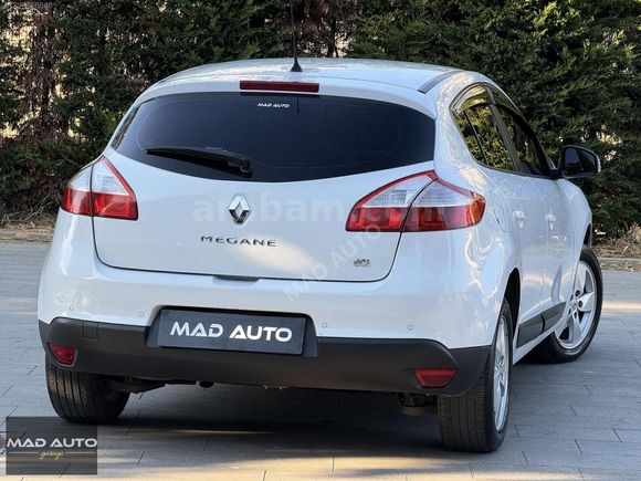 *MAD AUTO*2011 RENAULT MEGANE 1.5 DCİ DEĞİŞENSİZ TERTEMİZ