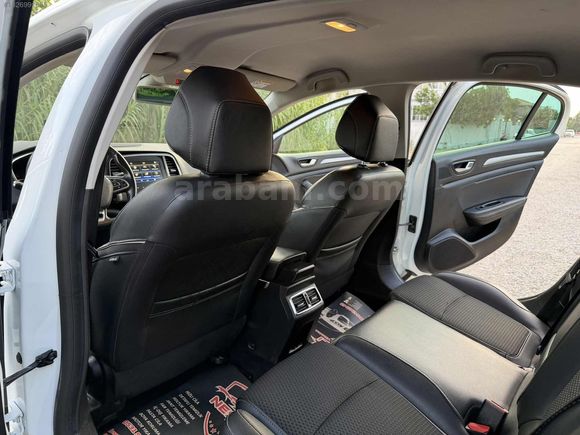2020 MEGANE 1.5 BLUE DCİ İCON HATASIZ BOYASIZ