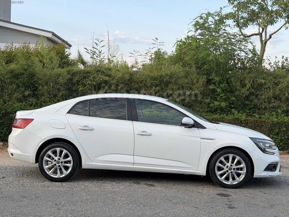 2020 MEGANE 1.5 BLUE DCİ İCON HATASIZ BOYASIZ