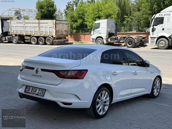 HATASIZ AYARINDA İCON MEGANE