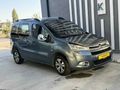 Galeriden Citroen Berlingo 1.6 HDi Combi Silverline 2011 Model Van