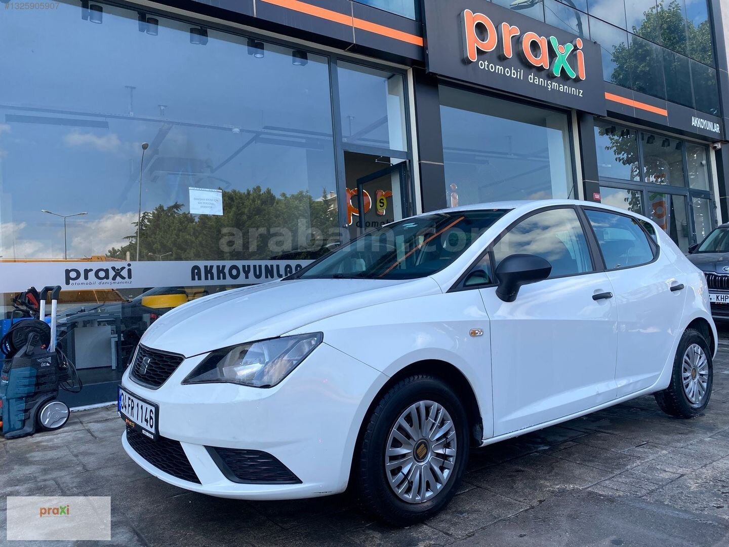 Galeriden Seat Ibiza 1.2 TSI Reference 2015 Model İstanbul 64.000 km Beyaz 3