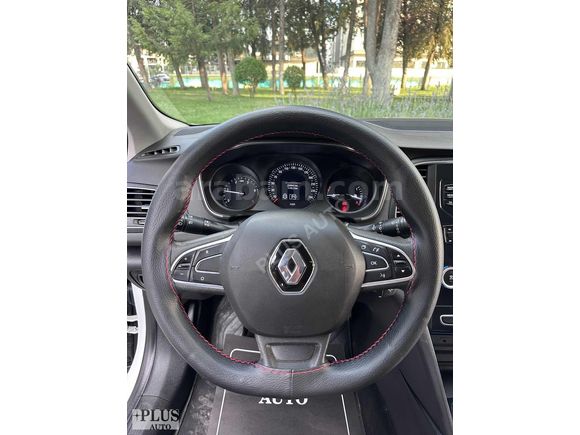 PLUS AUTO'DAN RENAULT MEGANE 1.5 BLUE DCI JOY EDC