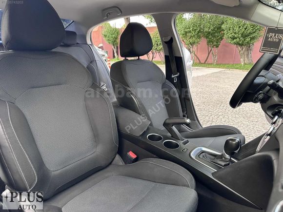 PLUS AUTO'DAN RENAULT MEGANE 1.5 BLUE DCI JOY EDC