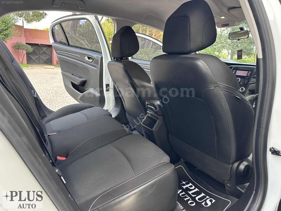PLUS AUTO'DAN RENAULT MEGANE 1.5 BLUE DCI JOY EDC