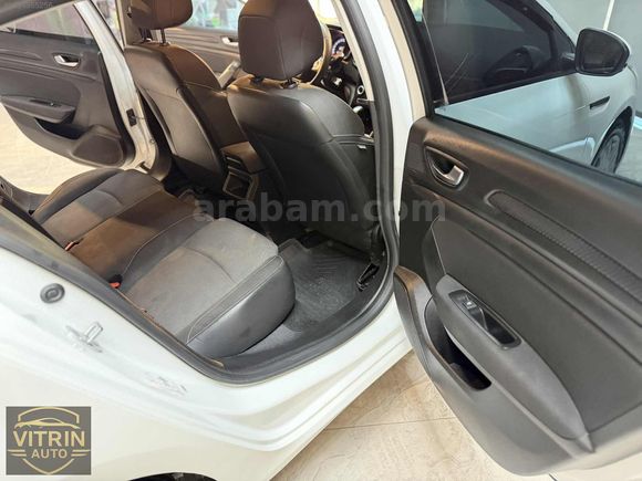 2020 MEGANE DİZEL OTOMATİK 115 lik