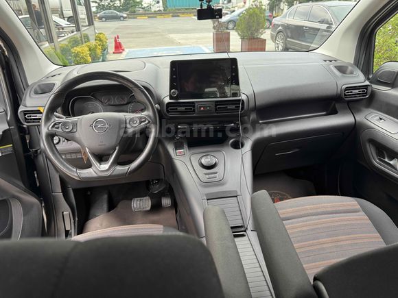 Sahibinden Opel Combo 1.5 CDTI Elegance 2023 Model 