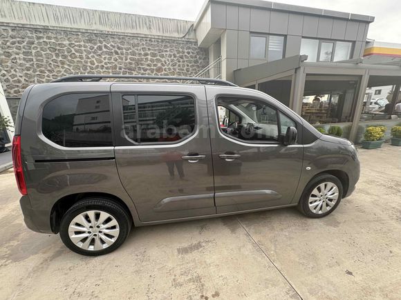 Sahibinden Opel Combo 1.5 CDTI Elegance 2023 Model 